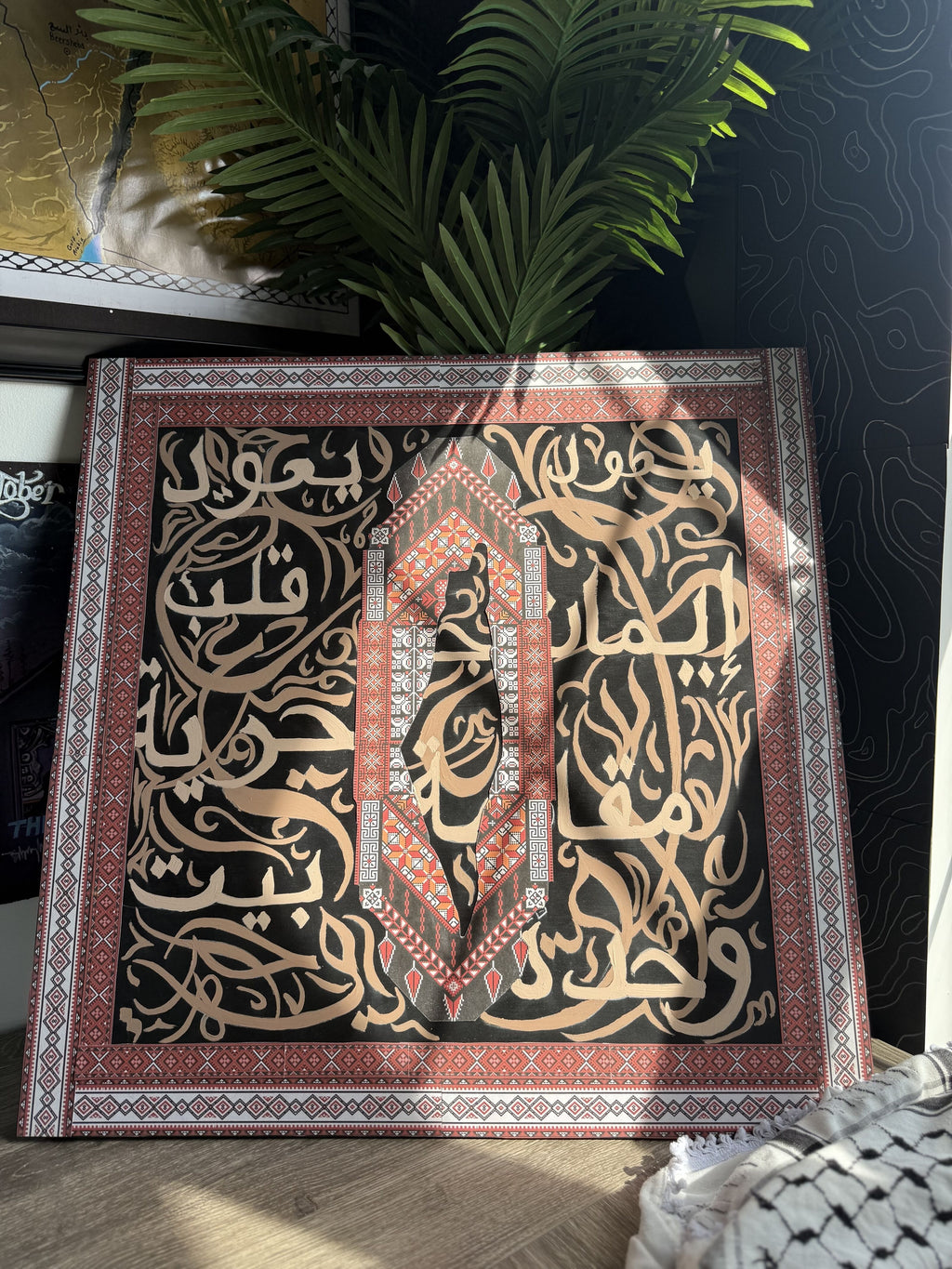 Tatreez art on wood